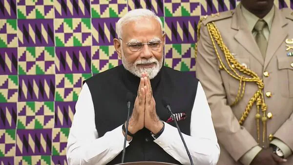 प्रधानमंत्री नरेंद्र मोदी